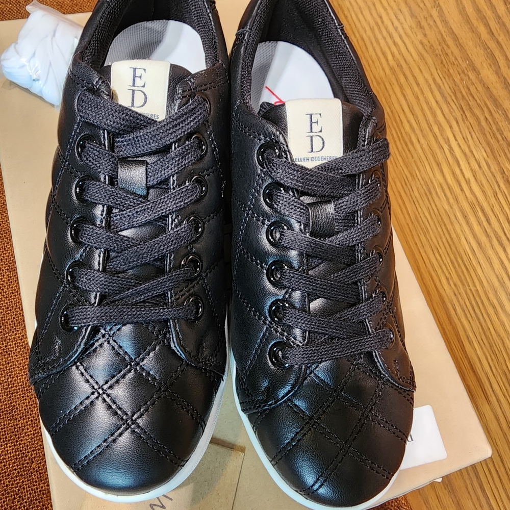 ED By Ellen Degeneres Black Quilted Lace-Up Sneakers